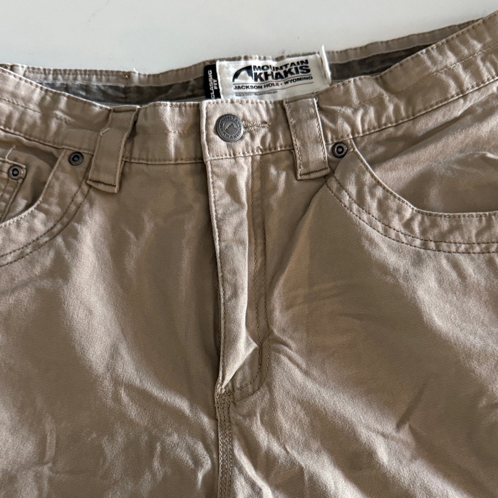 Mountain Khakis Light Brown Casual Shorts 33.9